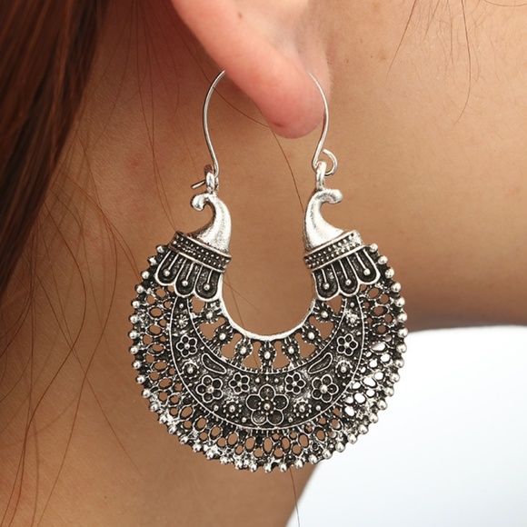 Jewelry - NEW boho floral print earrings